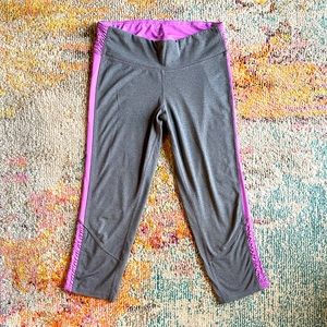 Champion Grey and Purple Women’s Athletic Capri Pants size Medium